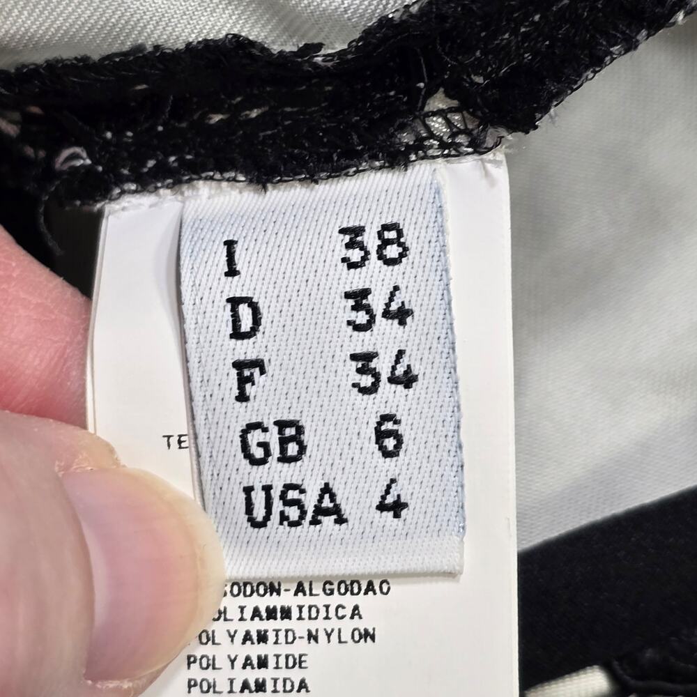 Moschino Back Floral Lace Mini Dress Sleeveless V-Neck Lined Women's Size 4 Zip - Picture 4 of 9